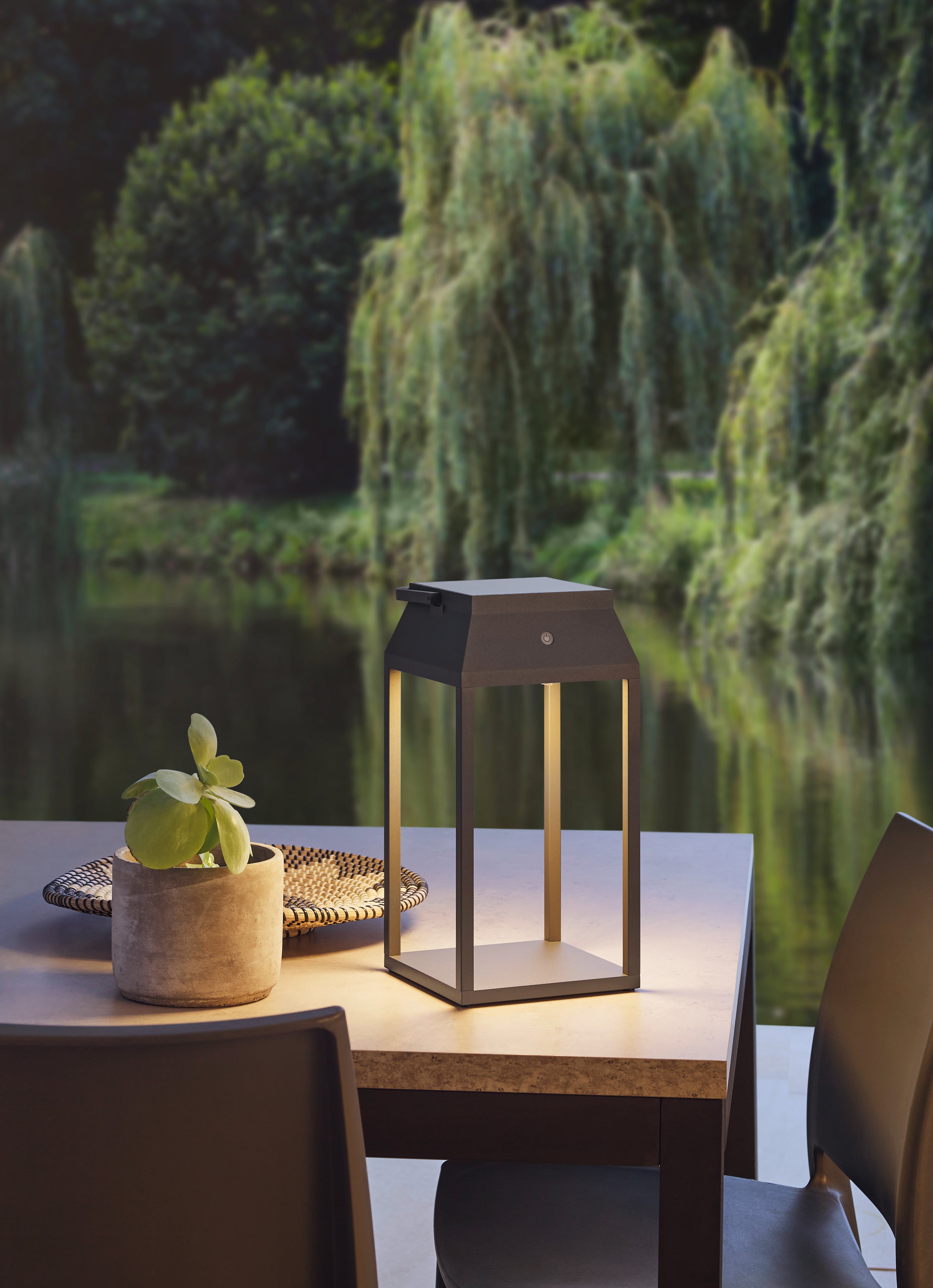 LOUIS 36 - SOLAR LANTERN (anthracite)