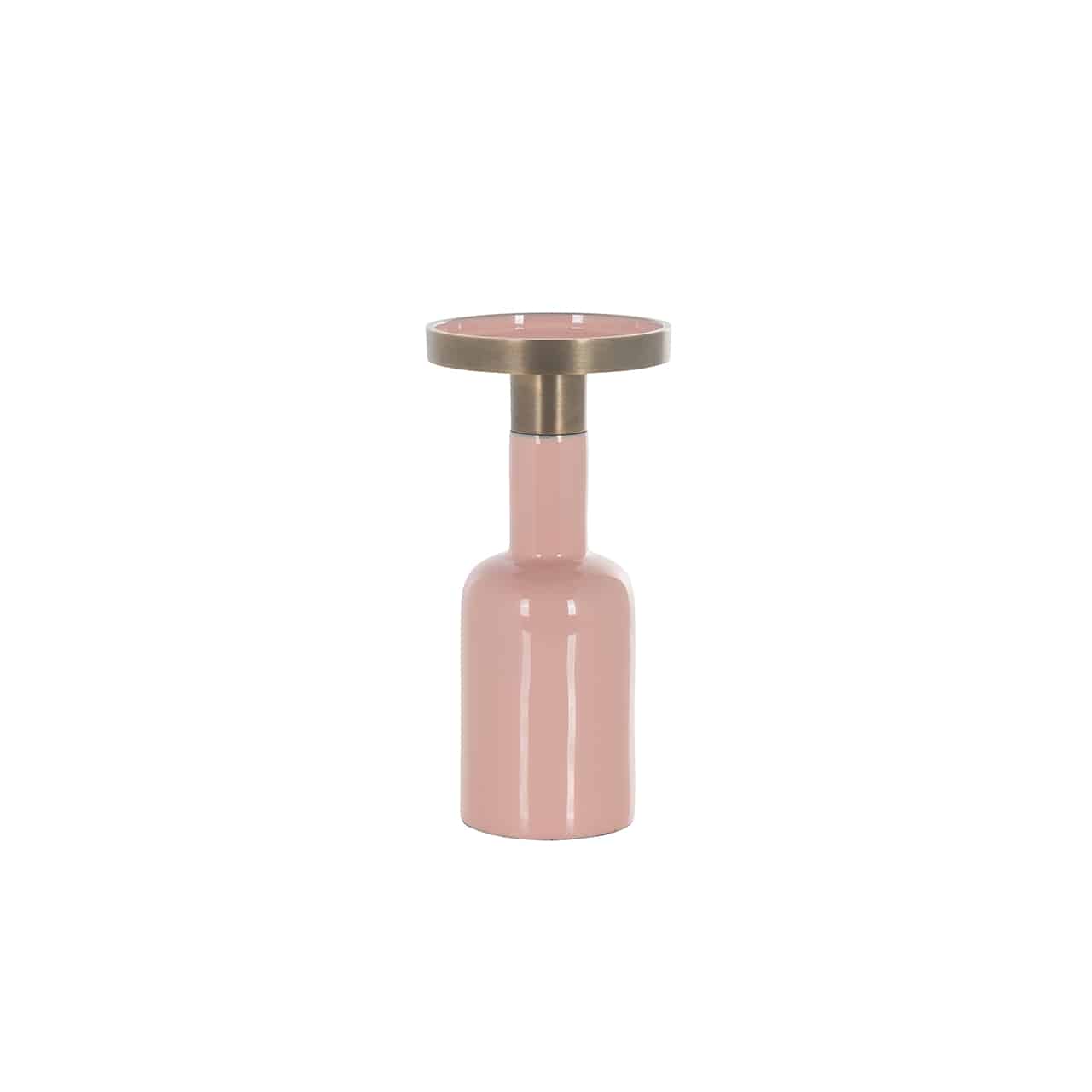 Kerzenständer Esra groß pink von Richmond; im Design einer rosa Flasche mit langem Hals, auf dem ein großer, goldener Kerzenteller angebracht ist.