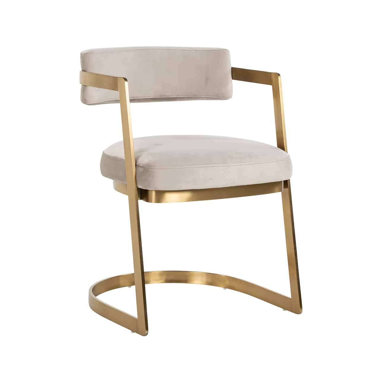 Stuhl mit einem halbrunden Kufengestell aus breiten goldenen Metallstreben aus denen sich auch die Armlehnen bilden, in der Rundung der Rücklehne ist ein rechteckiges Rückenpolster in khaki angebracht; auch das Sitzpolster in khaki liegt dem Gestell auf
